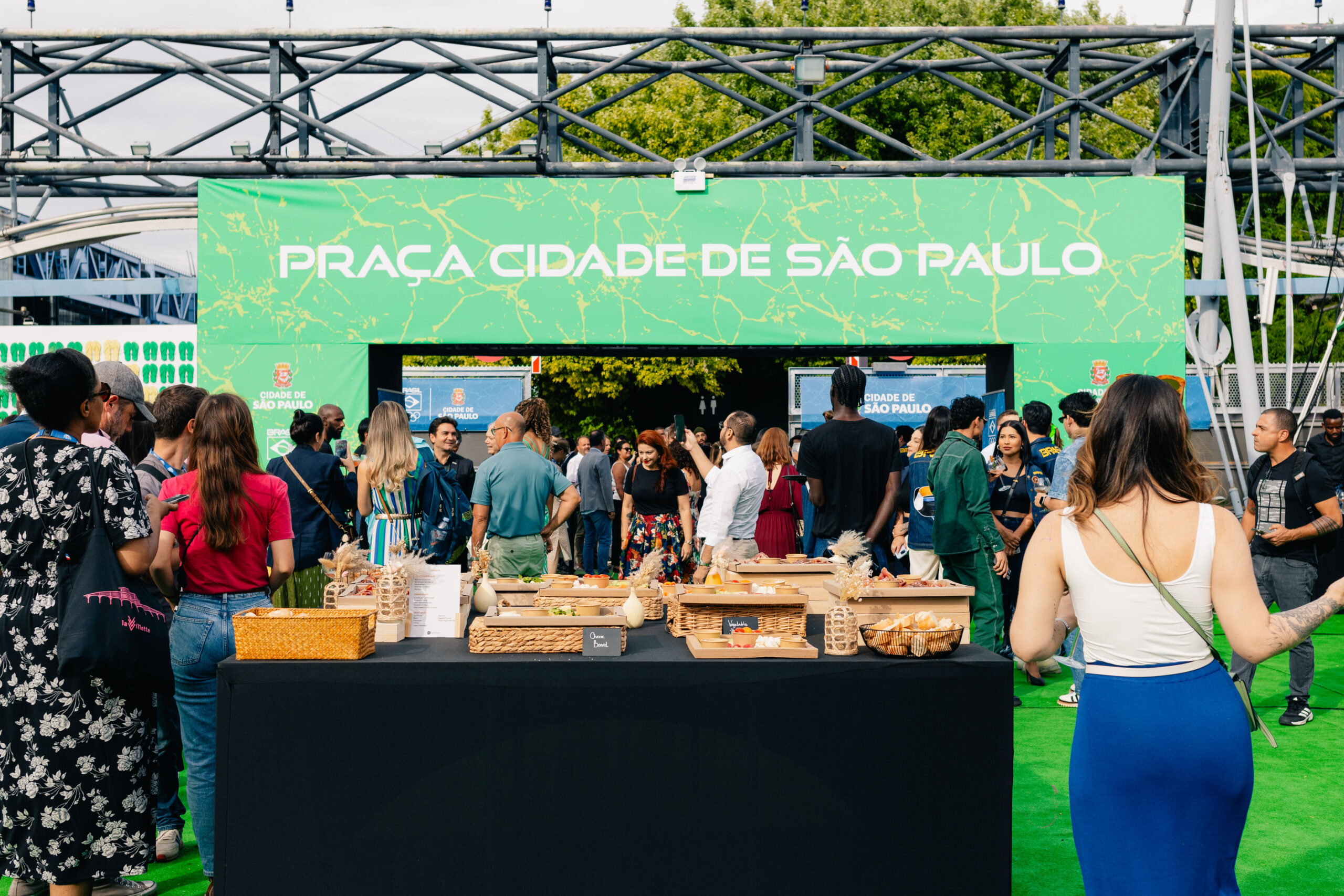 Image illustrative de l'article "Maison Miam x Casa Brasil : quand les JO 2024 passent en mode food court ! 🇧🇷"